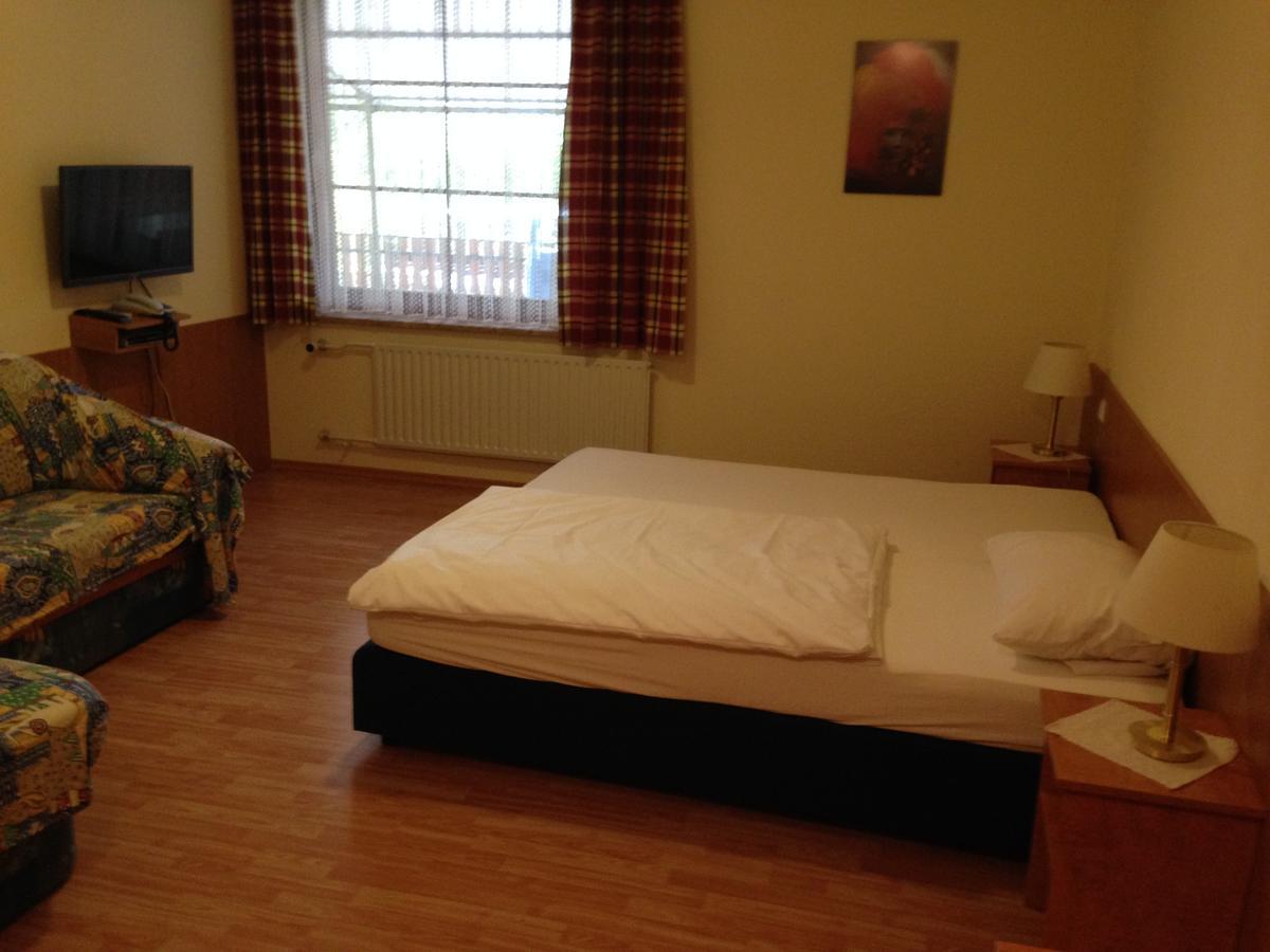 Hotel Sonnenhof Thannhausen Eksteriør billede